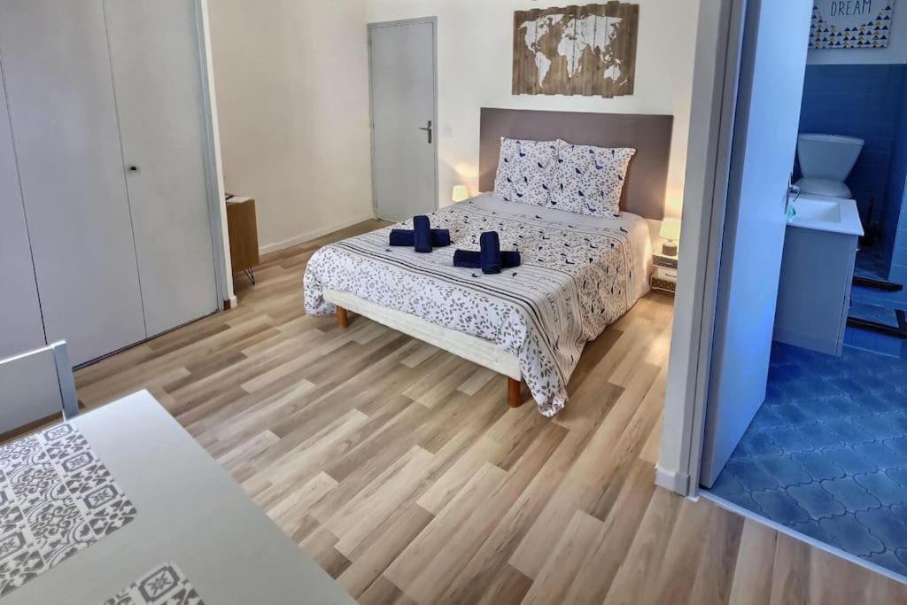 Studio Vue Sur La Roche, Au Calme Moustiers #1 Apartment Ngoại thất bức ảnh